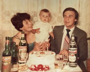 raluca-to-family-10-years-anniversary-beyond-dracula